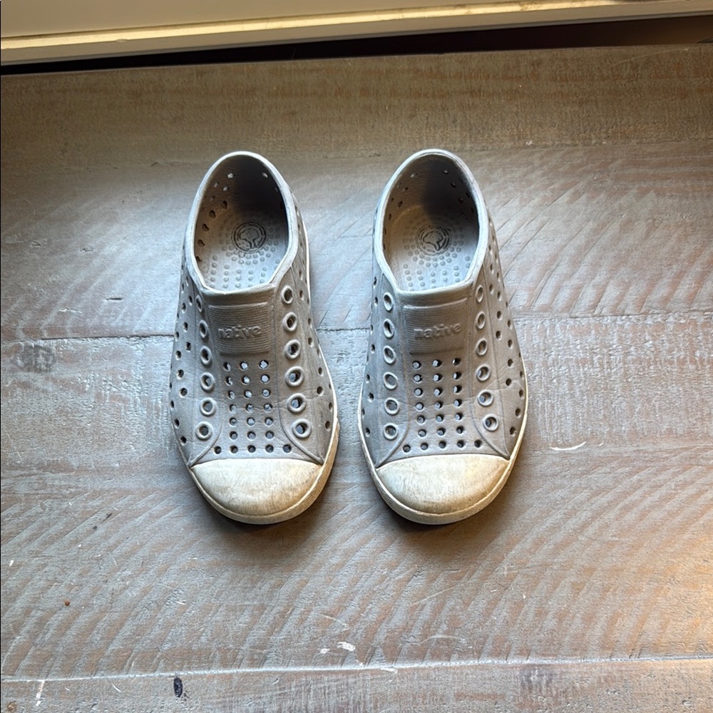 Native Jefferson Kids Shoes, size C7
